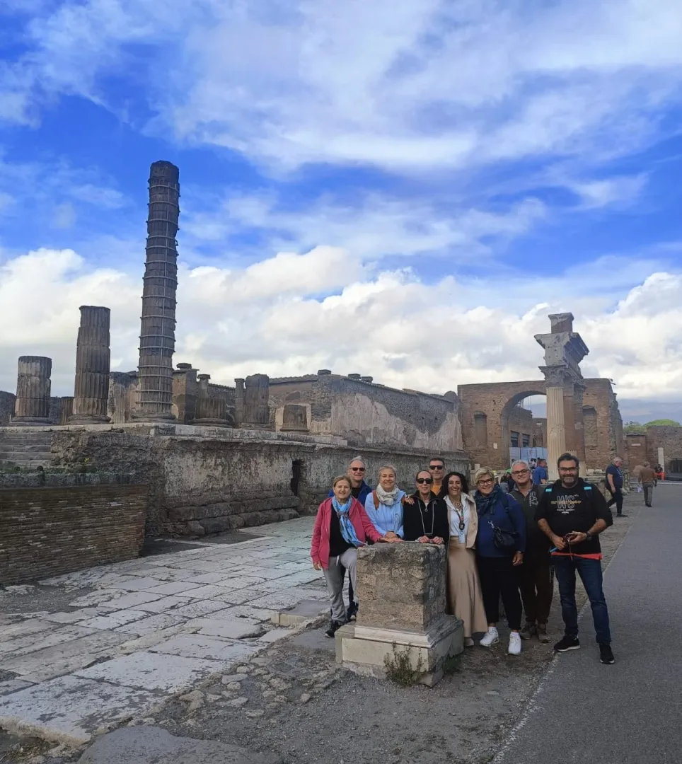Pompeii Archaeological Tour-9
